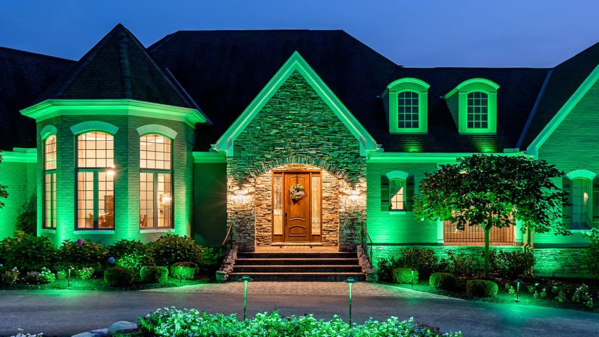 Подсветка фасадов частных домов, уличный прожектор для подсветки фасадов частных домов купить