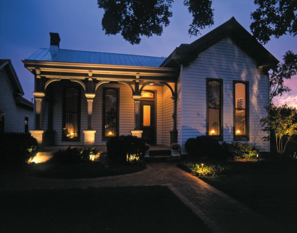 Подсветка фасадов частных домов, уличный прожектор для подсветки фасадов частных домов купить